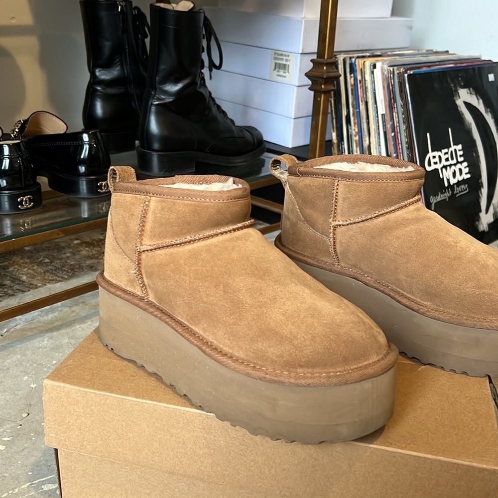 UGG classic ultra mini platform